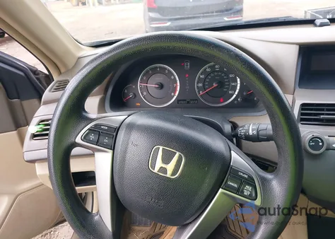 2009 Honda Accord 2.4 Lx-P из США, поврежденный, VIN 1HGCP26429A010181